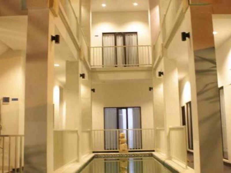 Oyo 90078 The Bali Rama City Hotel Denpasar Kültér fotó